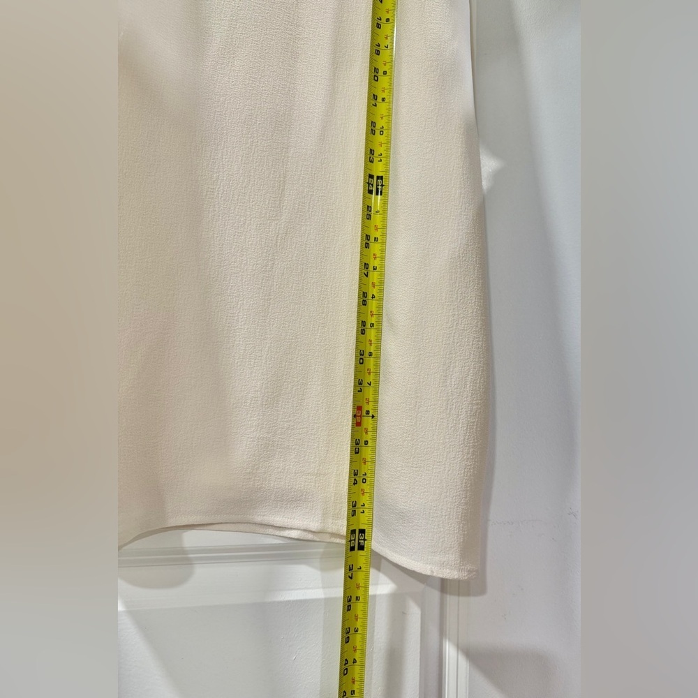 Cream Sleeveless Shift Dress XL Textured Crochet Yoke Lined Neutral Minimalist - Picture 7 of 9